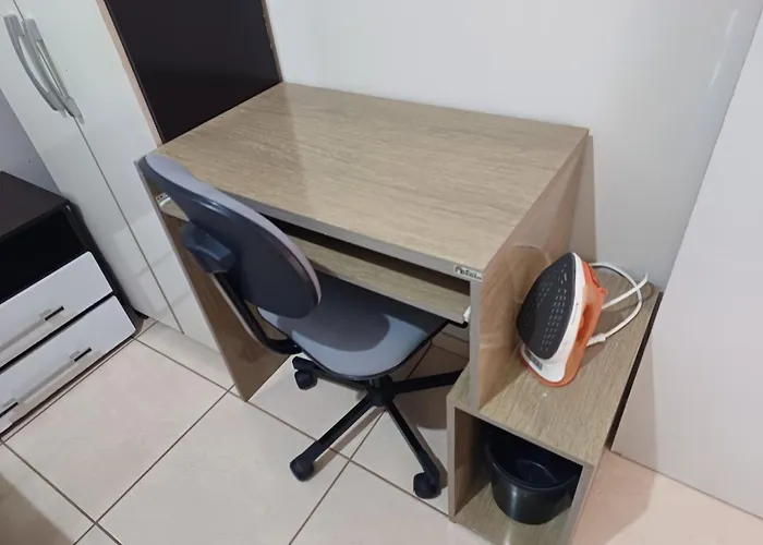 Apto De 2 Quartos Com 2 Ar E Garagem No Centro-Sul
