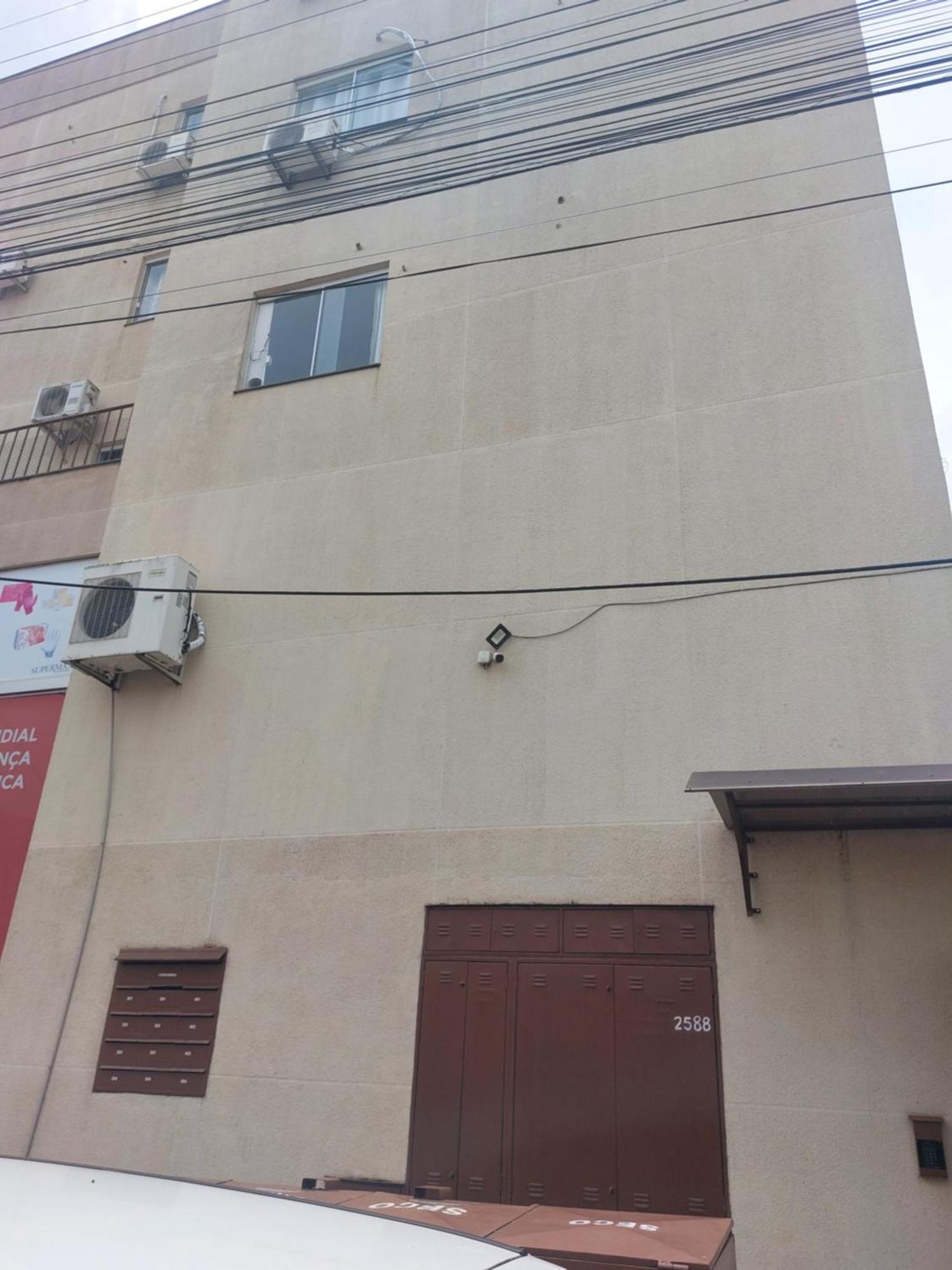 Apartment Apto De 2 Quartos Com 2 Ar E Garagem No Centro-sul